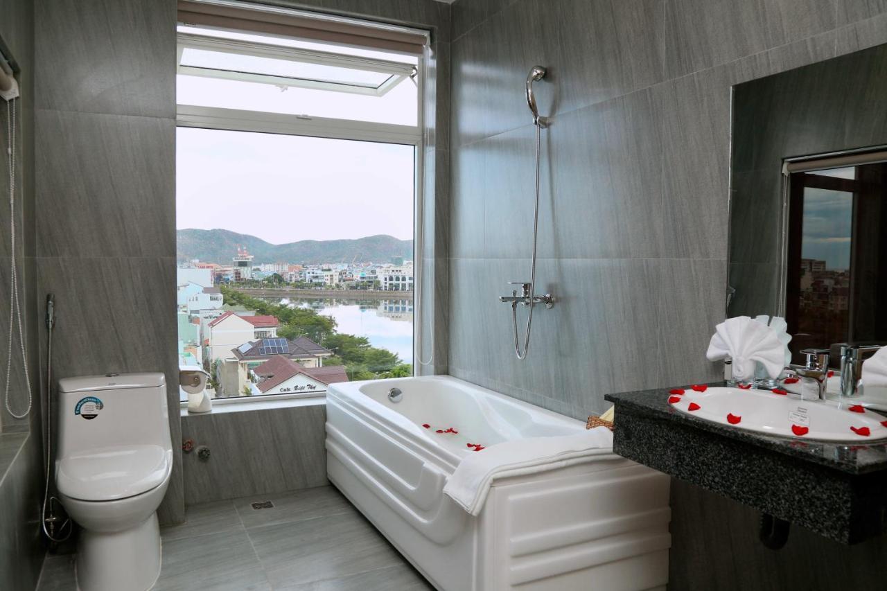 Thanh Van Hotel Quy Nhon Bagian luar foto